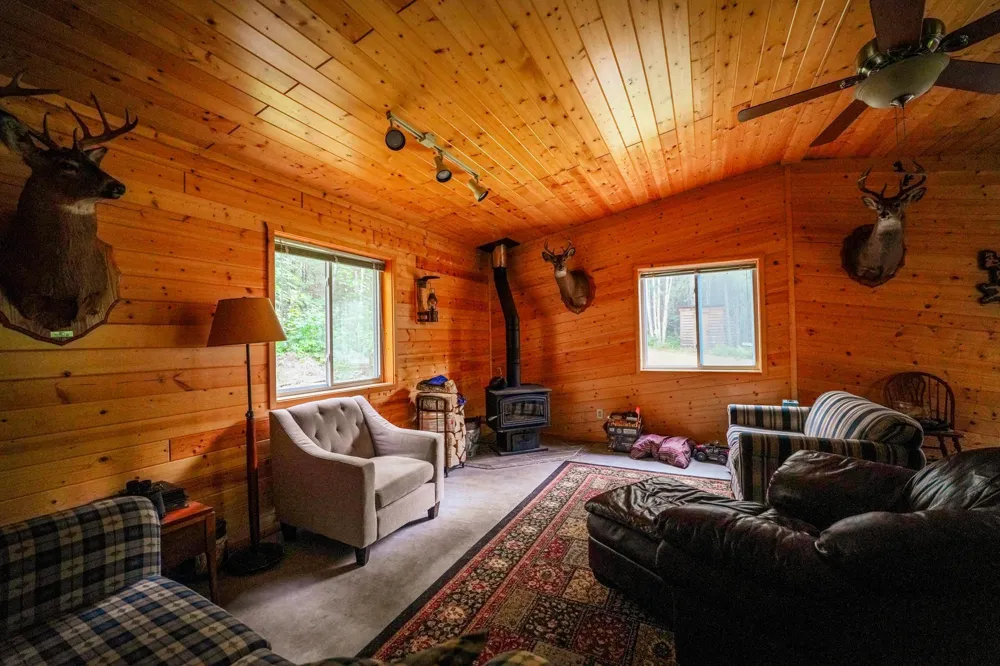 6991 Crane Lake Road Crane Lake, MN 55725