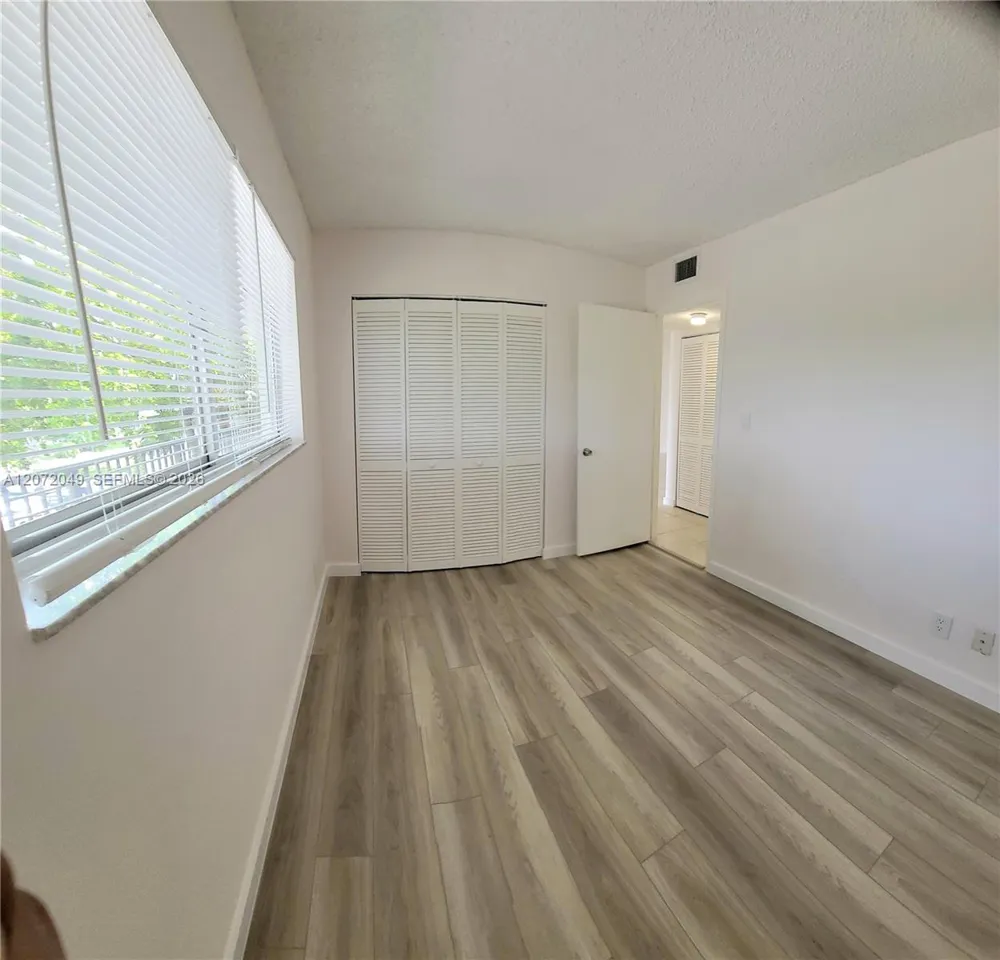 8620 Sherman Cir #306 Miramar, FL 33025