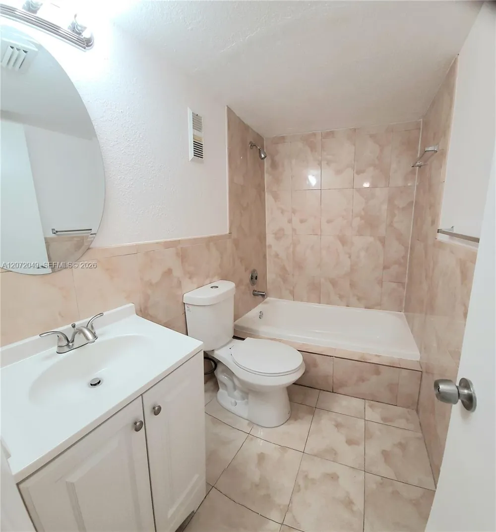 8620 Sherman Cir #306 Miramar, FL 33025