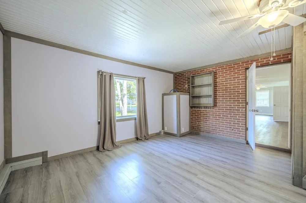 435 BELMONT ST Savannah, TN 38372
