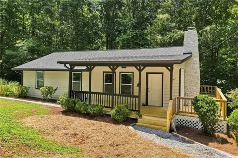 283 Ash Circle
