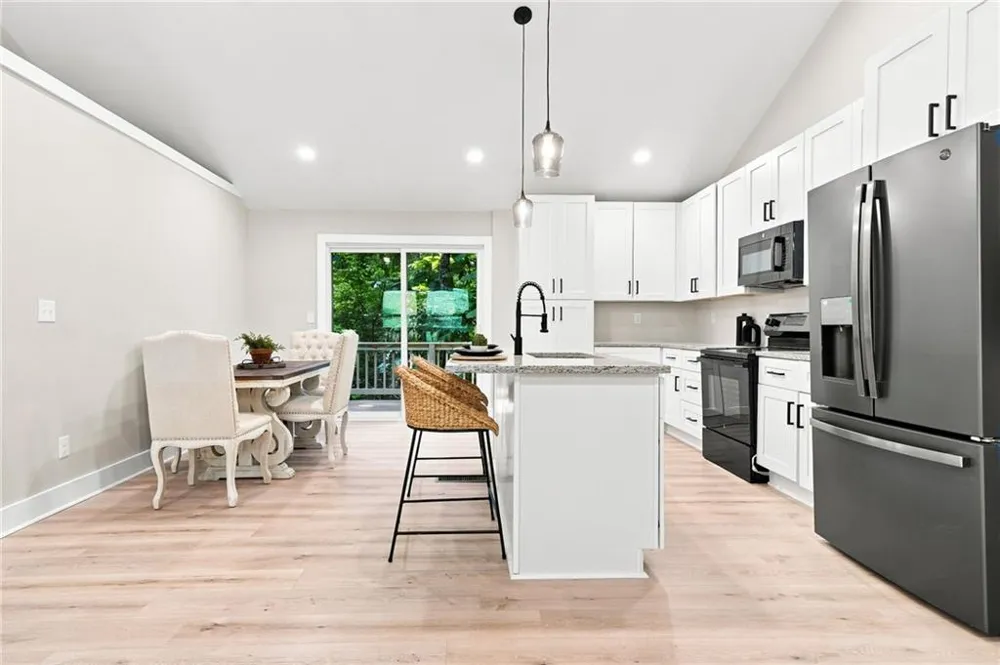 283 Ash Circle Waleska, GA 30183