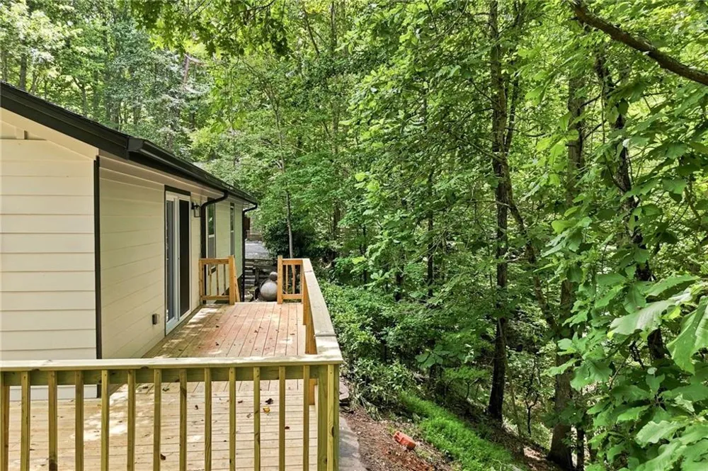 283 Ash Circle Waleska, GA 30183