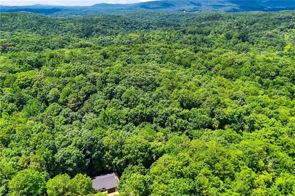 283 Ash Circle Waleska, GA 30183