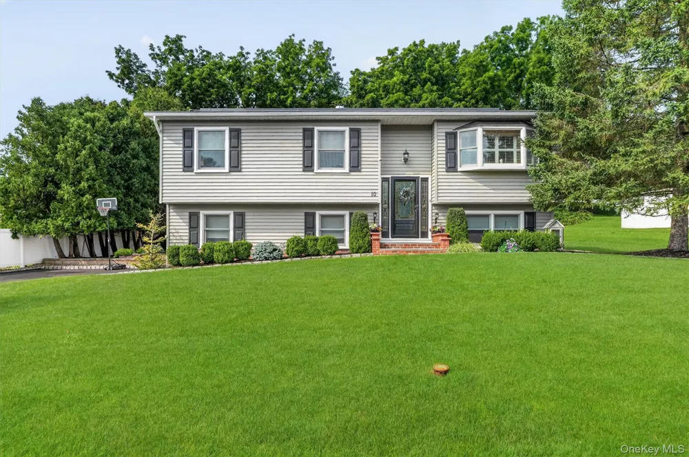 10 Pine Drive Stony Point, NY 10980