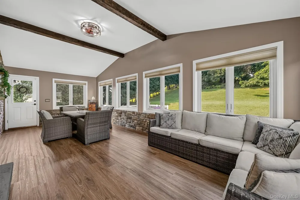 10 Pine Drive Stony Point, NY 10980