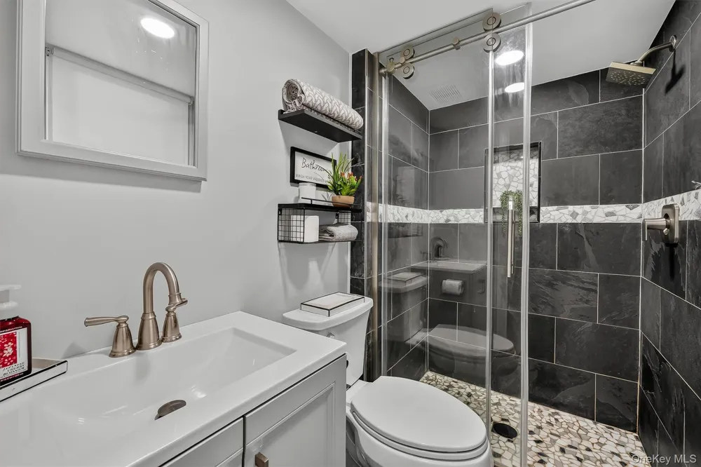 10 Pine Drive Stony Point, NY 10980
