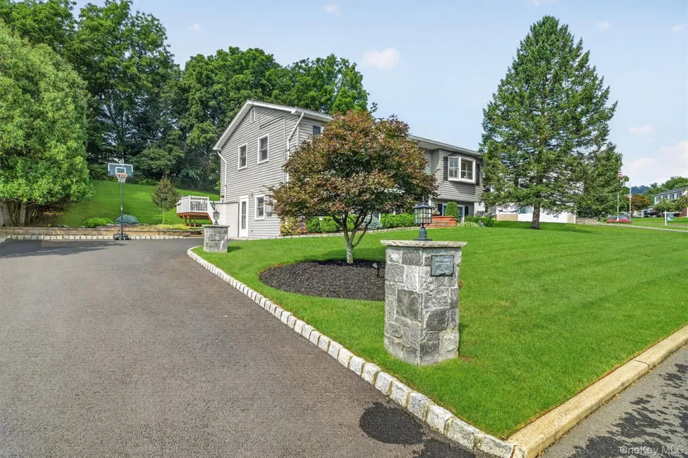 10 Pine Drive Stony Point, NY 10980