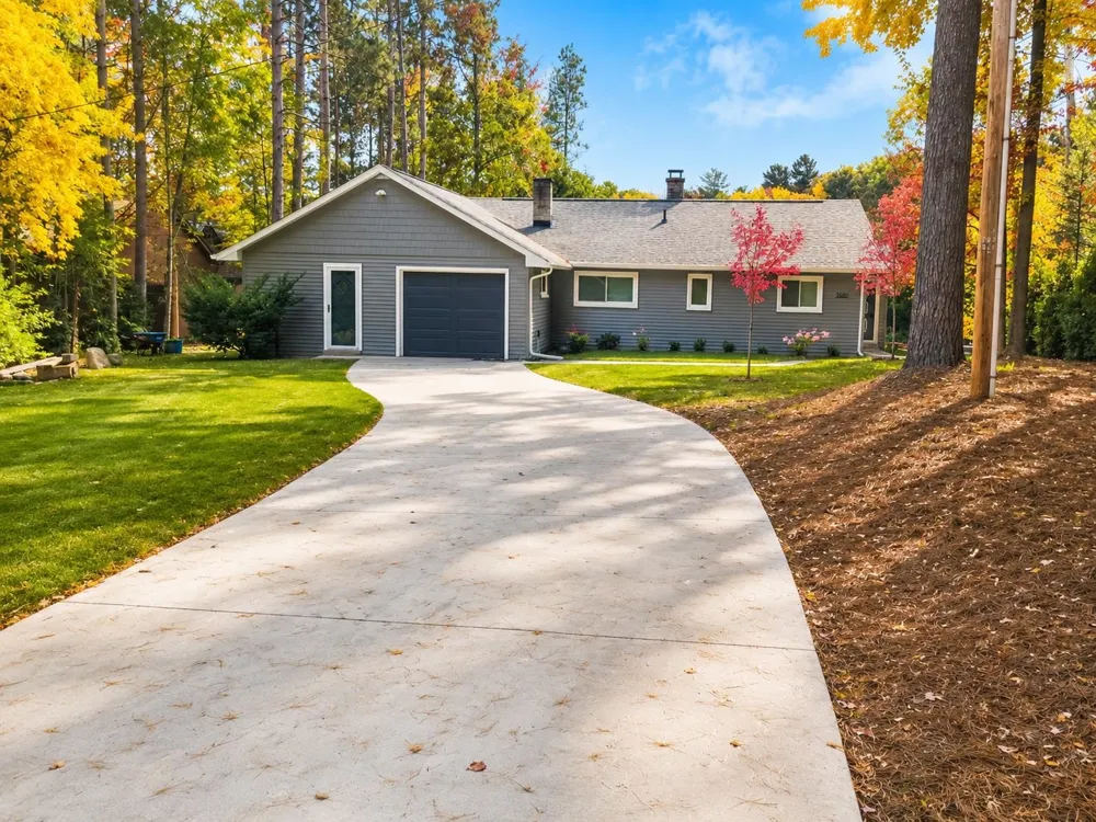 3340 Tibbets Drive East Bay Township, MI 49696