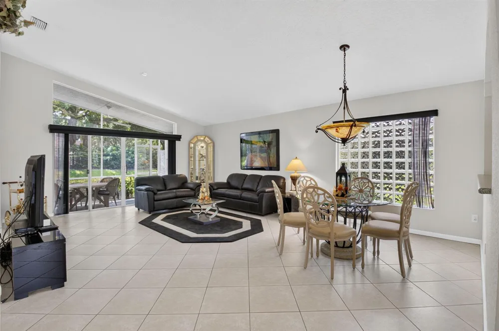 7388 Tonga Court Boynton Beach, FL 33437