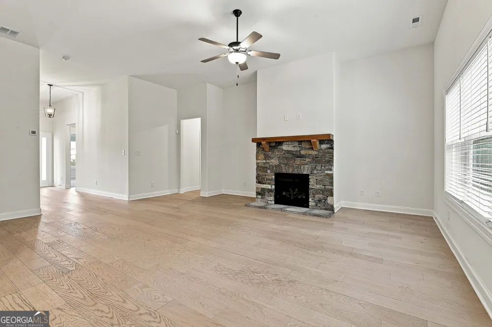32 Oakhurst TRL Sharpsburg, GA 30277