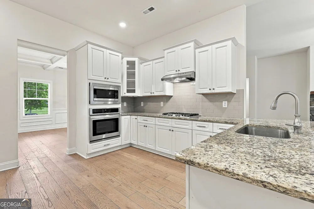 32 Oakhurst TRL Sharpsburg, GA 30277
