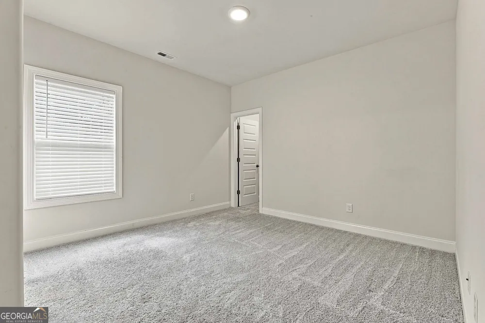 32 Oakhurst TRL Sharpsburg, GA 30277