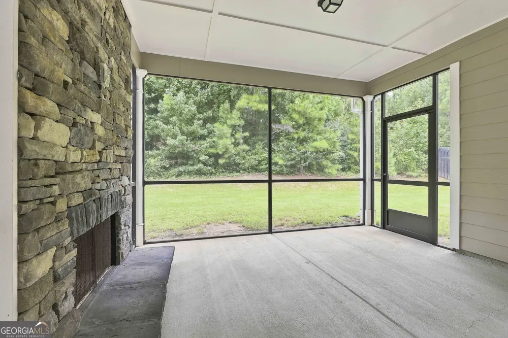 32 Oakhurst TRL Sharpsburg, GA 30277
