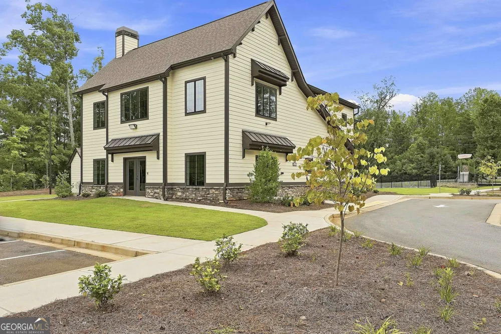 32 Oakhurst TRL Sharpsburg, GA 30277