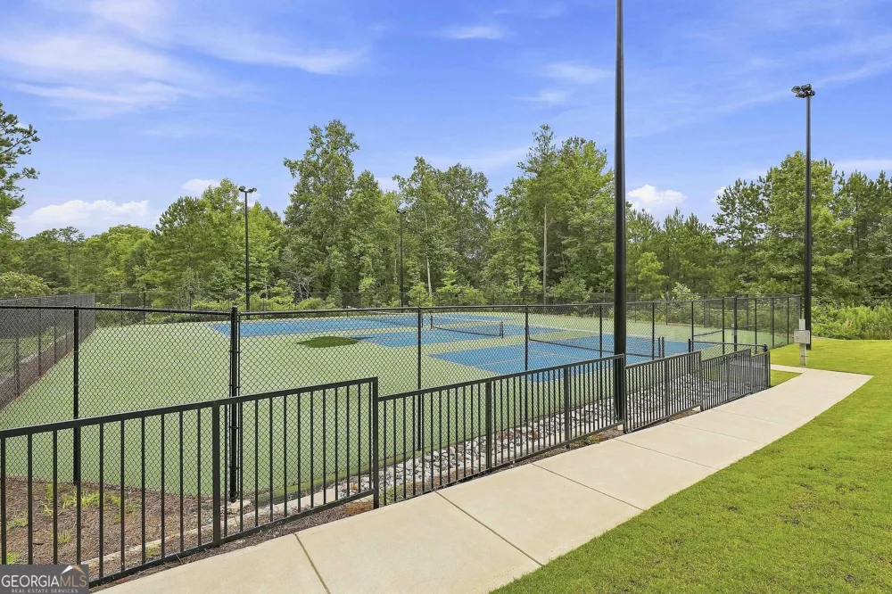 32 Oakhurst TRL Sharpsburg, GA 30277