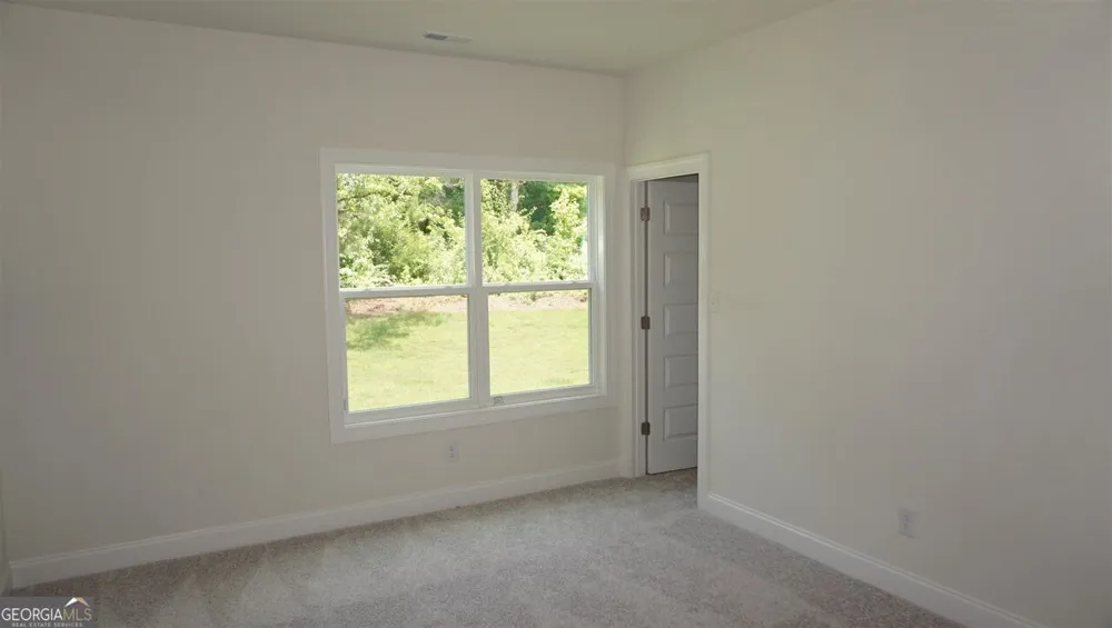32 Oakhurst TRL Sharpsburg, GA 30277
