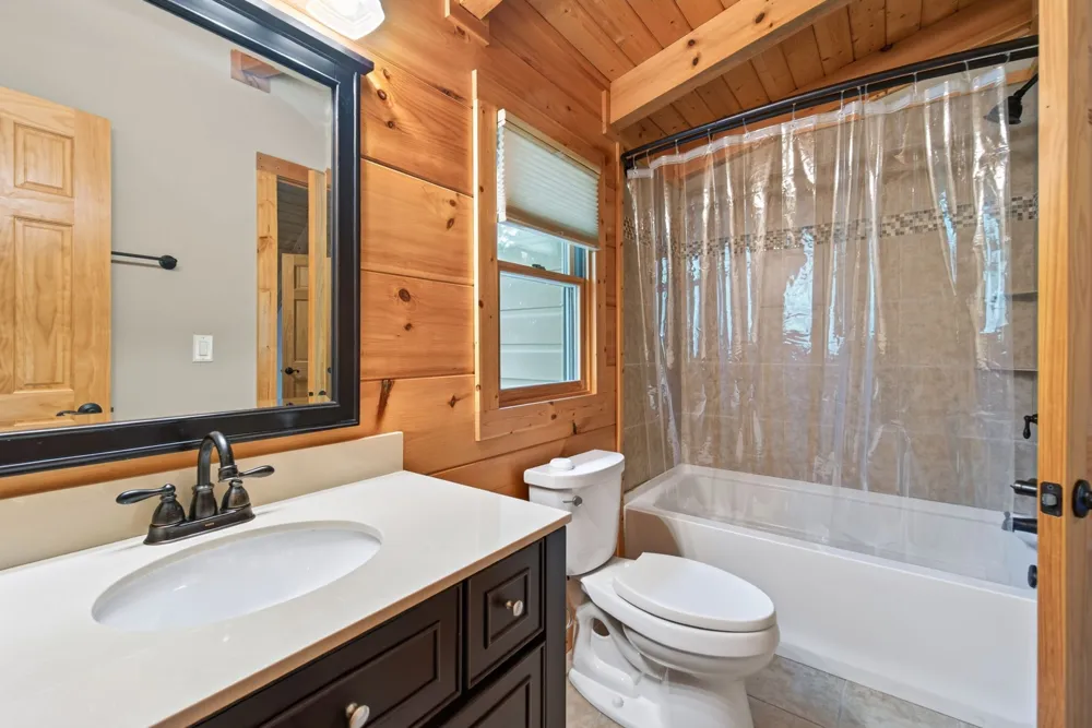 132 Doe Ct Spencer, TN 38585
