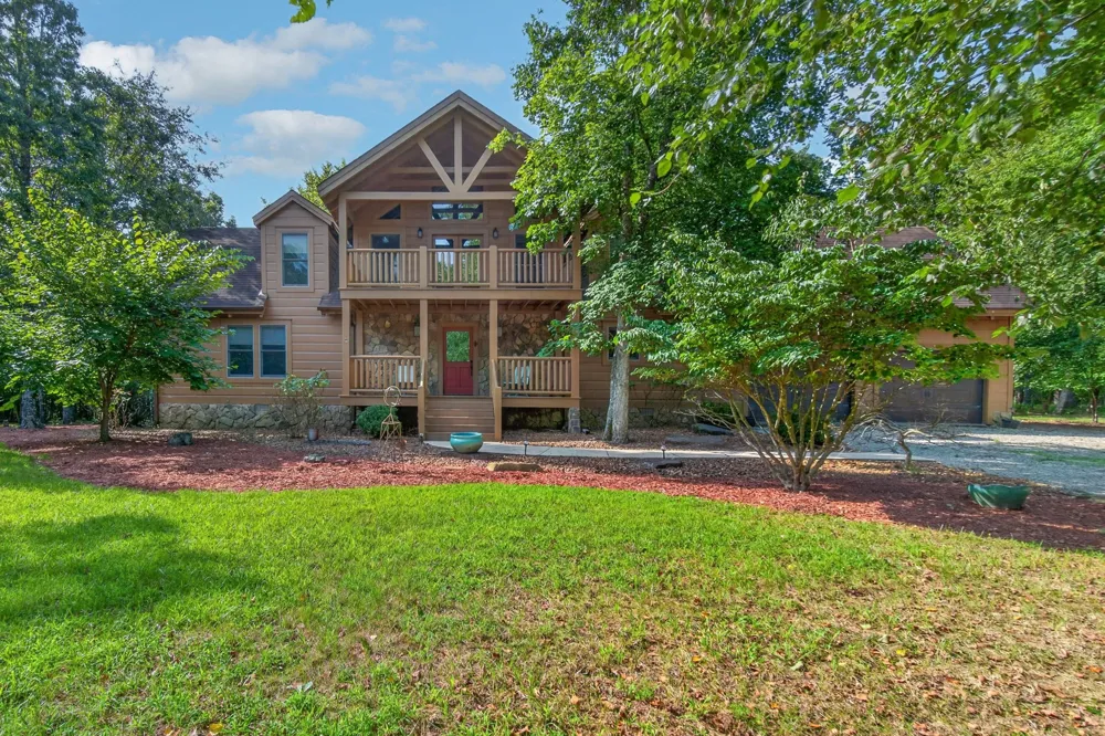 132 Doe Ct Spencer, TN 38585