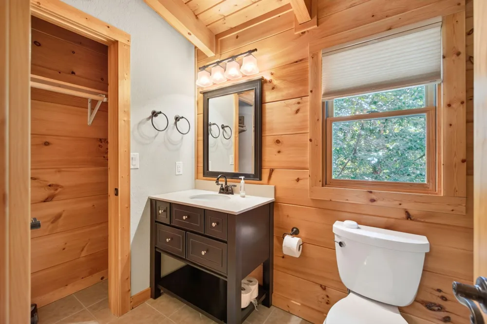 132 Doe Ct Spencer, TN 38585