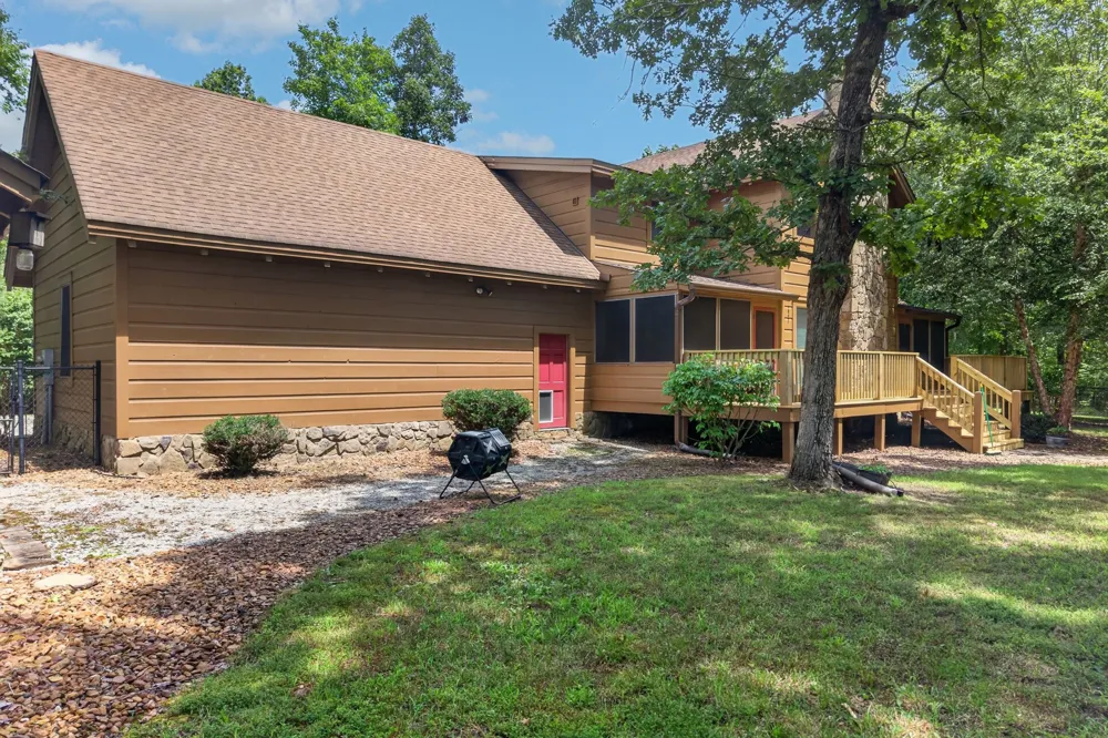 132 Doe Ct Spencer, TN 38585