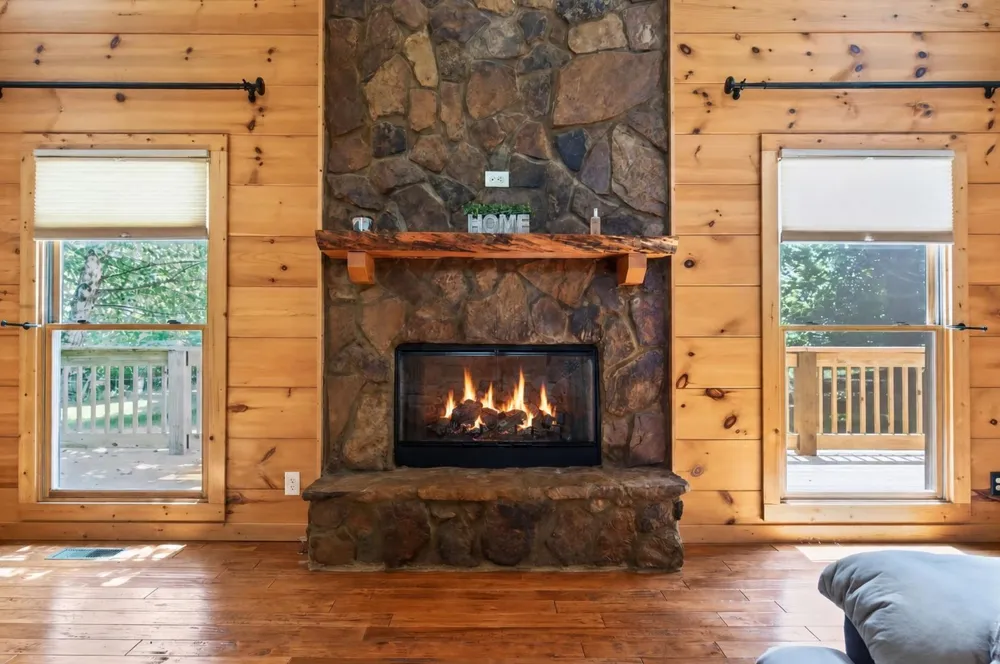 132 Doe Ct Spencer, TN 38585