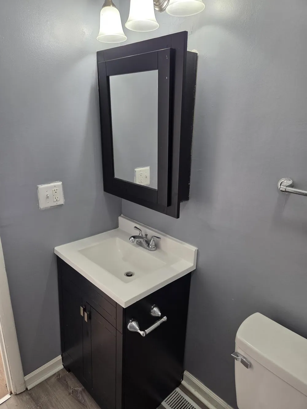 3601 Kenbrooke Court Kalamazoo City, MI 49006