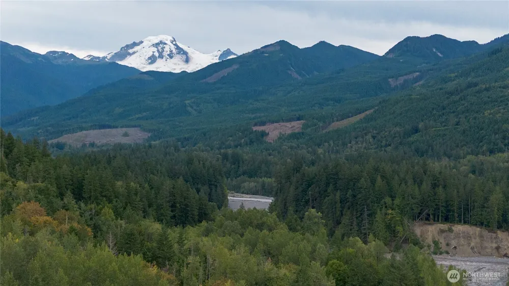7449 Miller Way Glacier, WA 98244