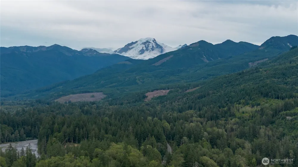 7449 Miller Way Glacier, WA 98244