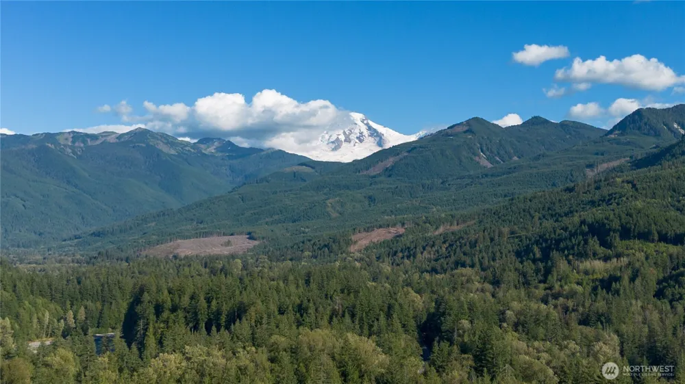 7449 Miller Way Glacier, WA 98244