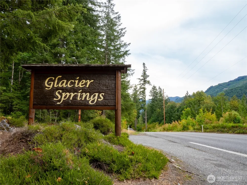 7449 Miller Way Glacier, WA 98244