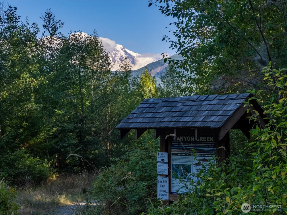 7449 Miller Way Glacier, WA 98244