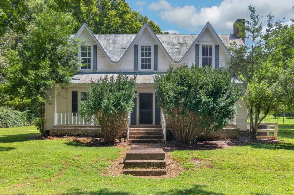 527 Ward Fork Rd Whitleyville, TN 38588