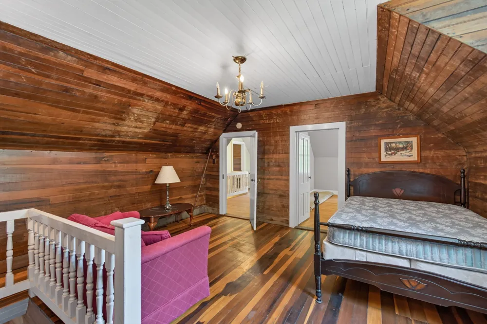 527 Ward Fork Rd Whitleyville, TN 38588