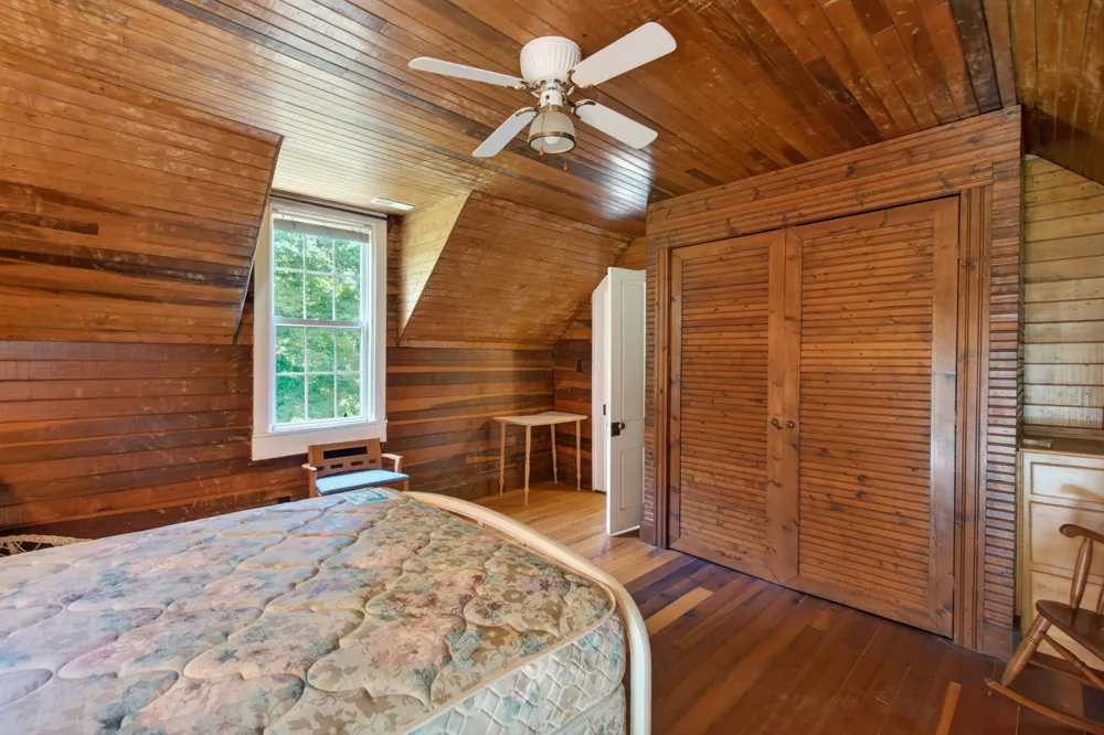 527 Ward Fork Rd Whitleyville, TN 38588