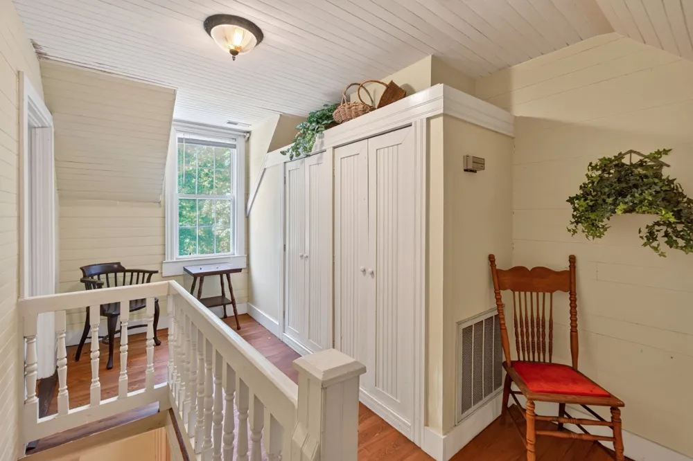 527 Ward Fork Rd Whitleyville, TN 38588