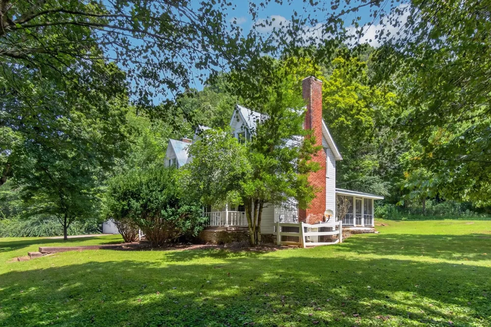 527 Ward Fork Rd Whitleyville, TN 38588