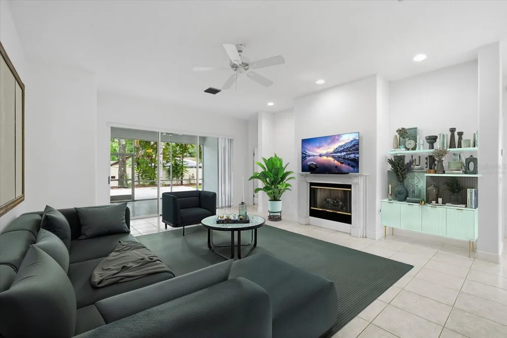 14902 DEVONSHIRE WOODS PLACE Tampa, FL 33624