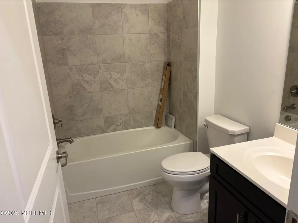 733 Stiller Lane Monroe, NJ 08831