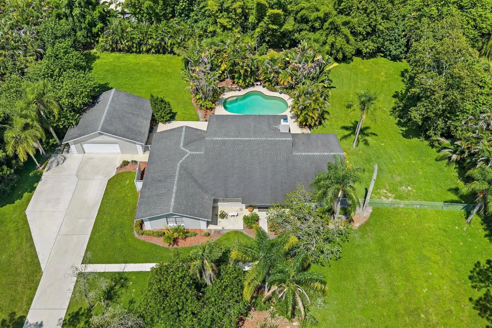 15315 78TH DRIVE Palm Beach Gardens, FL 33418