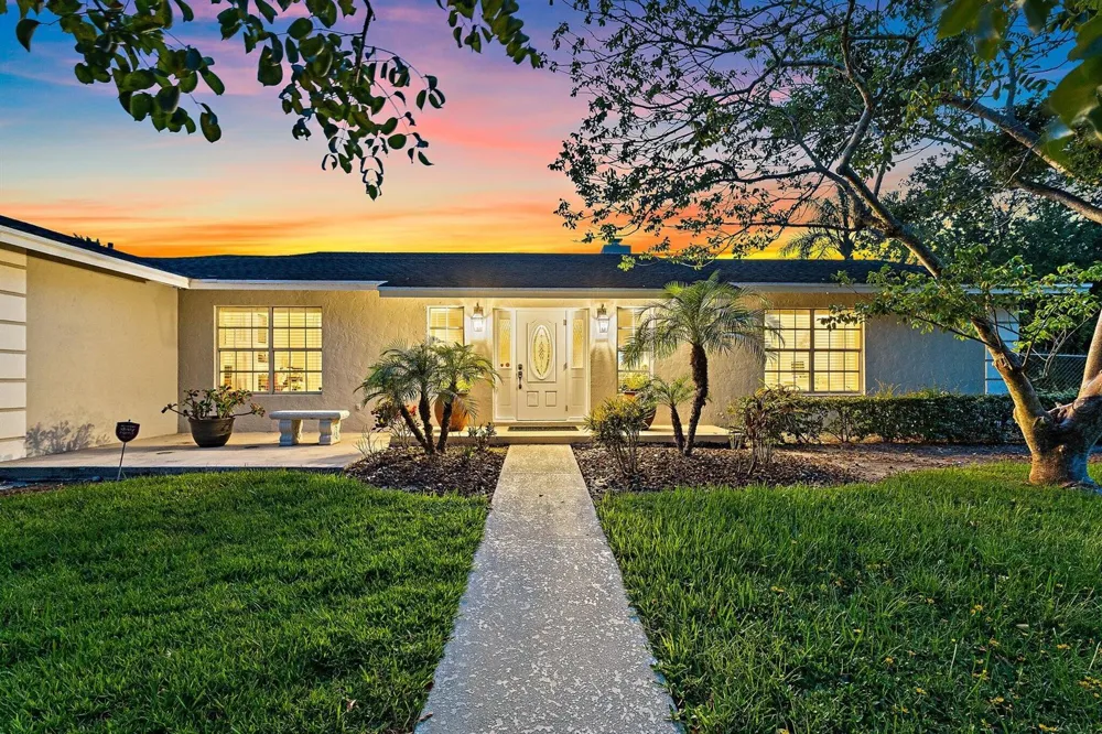 15315 78TH DRIVE Palm Beach Gardens, FL 33418