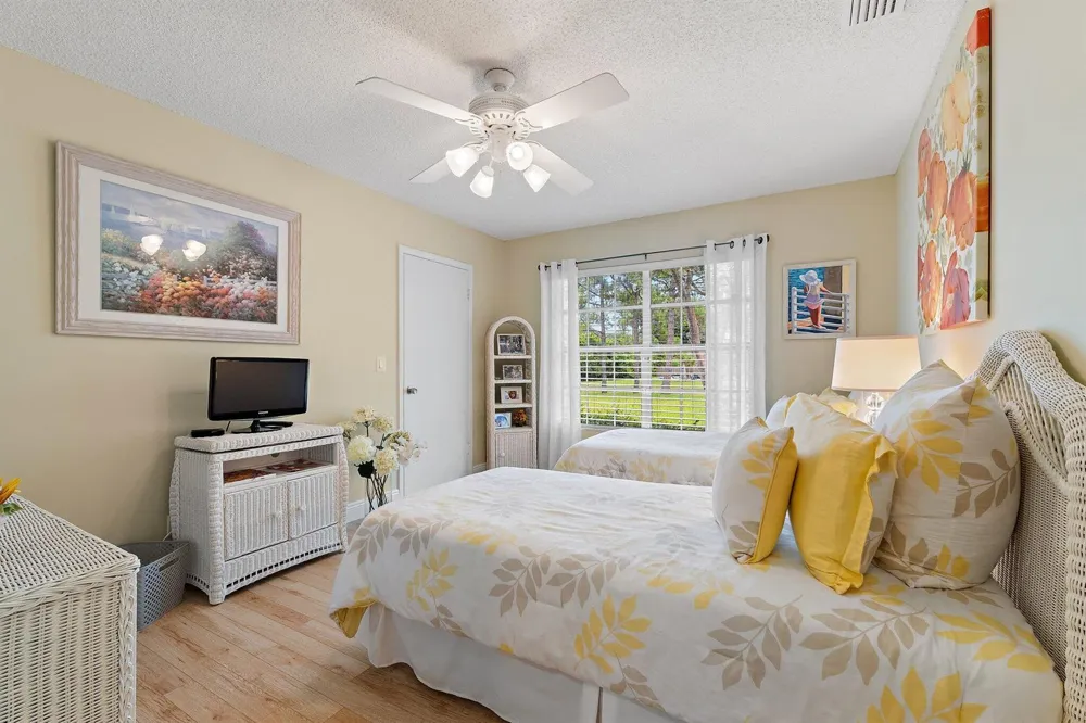 15315 78TH DRIVE Palm Beach Gardens, FL 33418