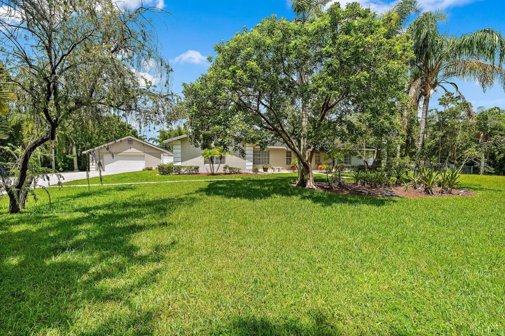 15315 78TH DRIVE Palm Beach Gardens, FL 33418