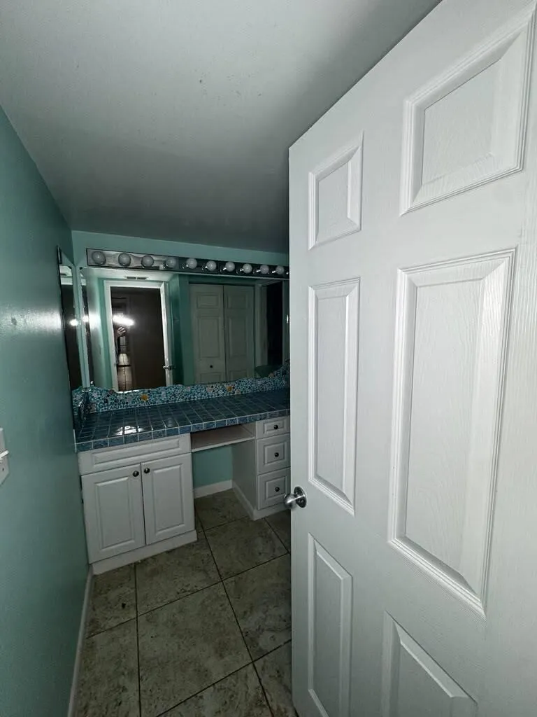 1302 NEBRASKA AVENUE #6A Fort Pierce, FL 34950