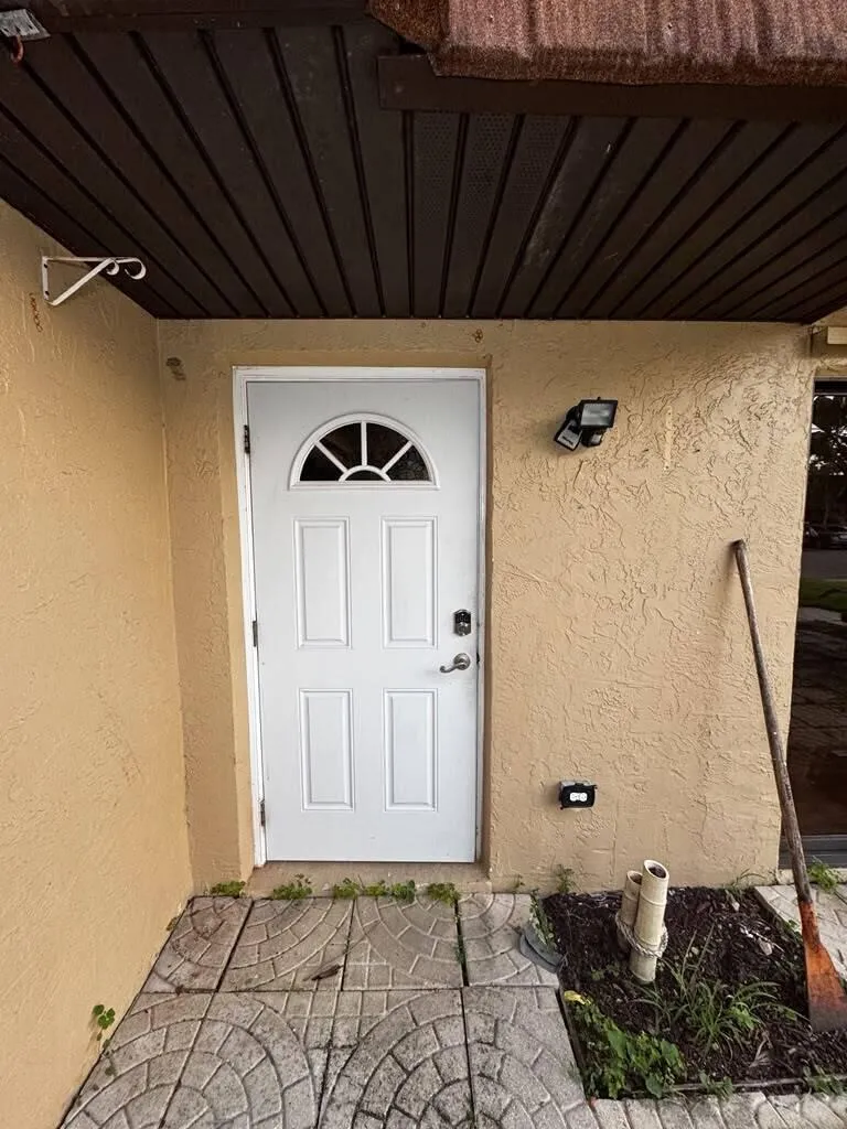 1302 NEBRASKA AVENUE #6A Fort Pierce, FL 34950