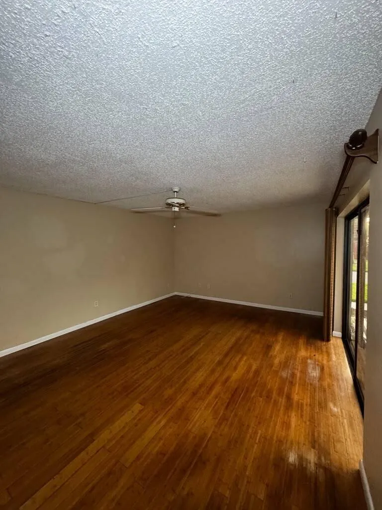 1302 NEBRASKA AVENUE #6A Fort Pierce, FL 34950