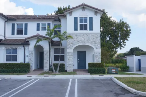 12305 NW 23 Ct