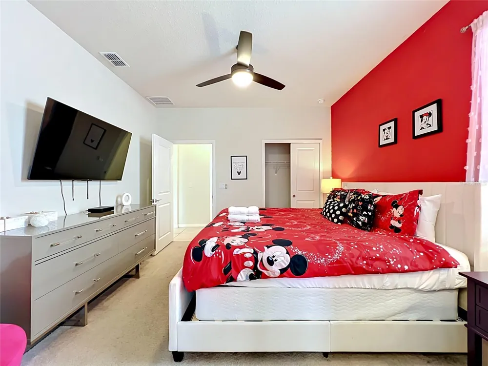 4033 LANA AVENUE Davenport, FL 33897