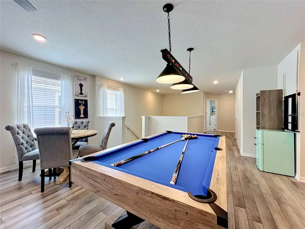 4033 LANA AVENUE Davenport, FL 33897