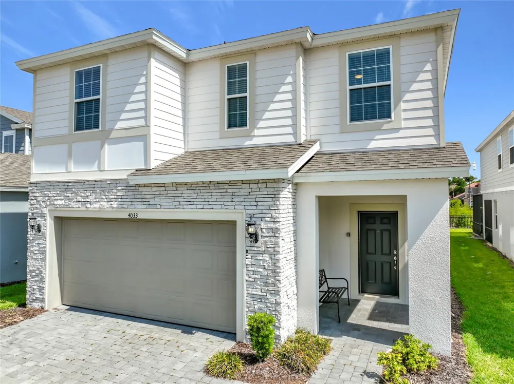 4033 LANA AVENUE Davenport, FL 33897
